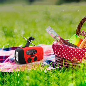 Radio 3-in-1 portabil, incarcare solara, manivela sau USB, functie power bank - 0