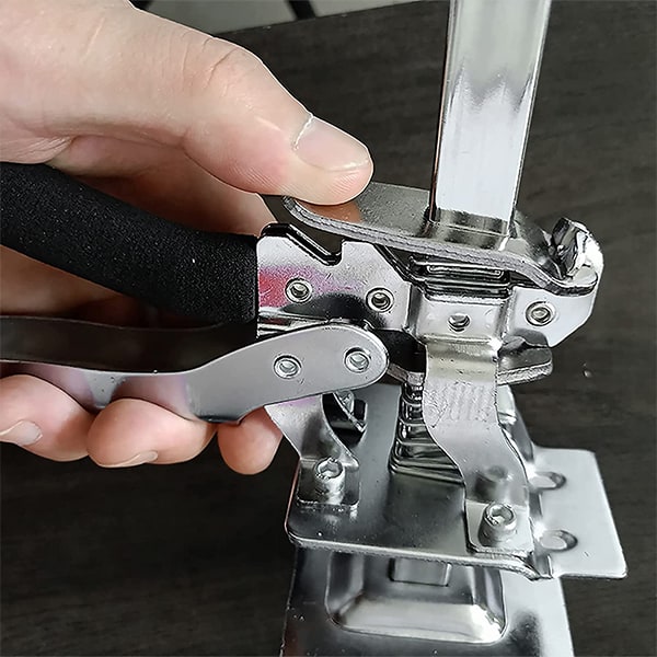 LiftingPro - dispozitiv manual pt ridicat placi, mobila, rigips, etc