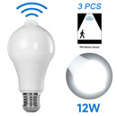 Set 3x becuri LED iluminat cu senzor de miscare incorporat-1