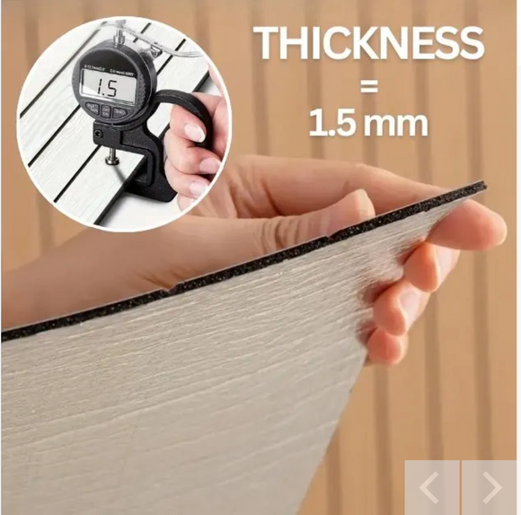Material autocolant decorativ cu imitatie riflaj lemn pentru pereti si tavan 10 m x 60 cm
