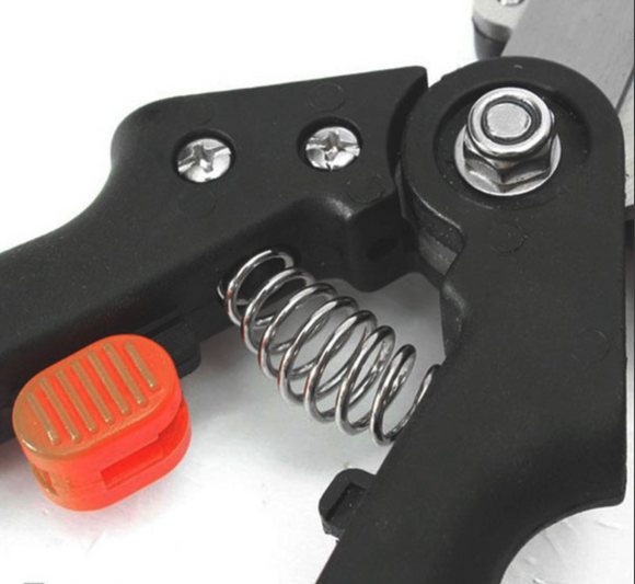 Unealta tip foarfeca/patent/cleste pentru altoit pomi