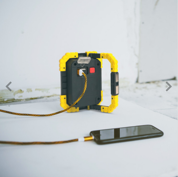 Reflector multifunctional LED 16W, 1000 lumeni, iesire USB-C